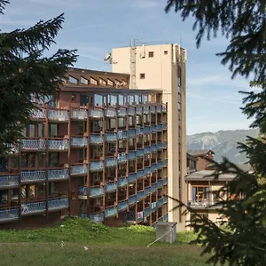 4* Aparthotel Pierre & Le Belmont